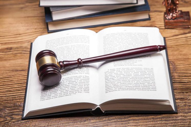 投資困境企業(yè)專題一 | 要進入破產(chǎn)程序再買下嗎？