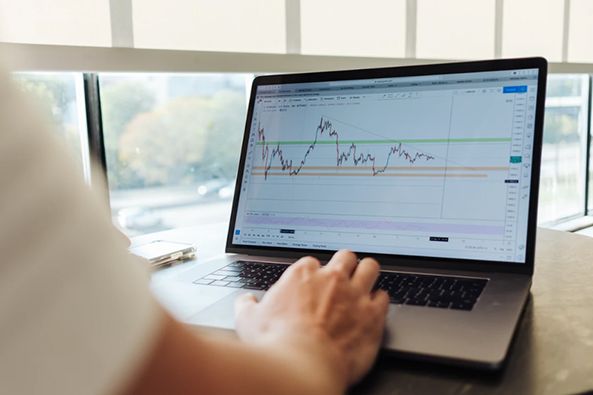 打通公募REITs全流程的最后一公里——簡(jiǎn)評(píng)上交所公募REITs配套規(guī)則